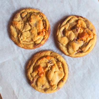 Salted Egg Yolk White Chocolate Cookie (Box of 3)