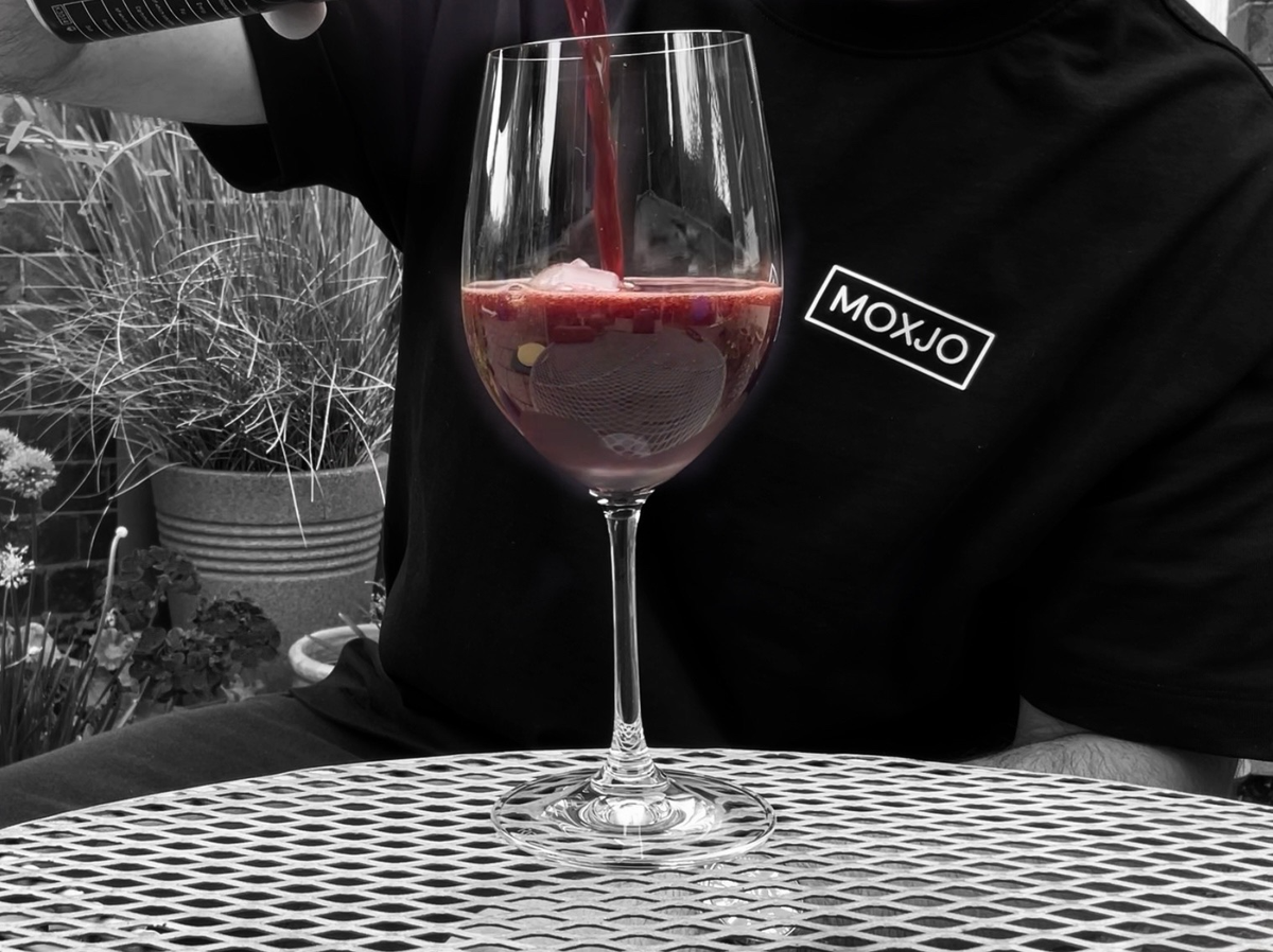 MOXJO - Wine & Cola (250ml)