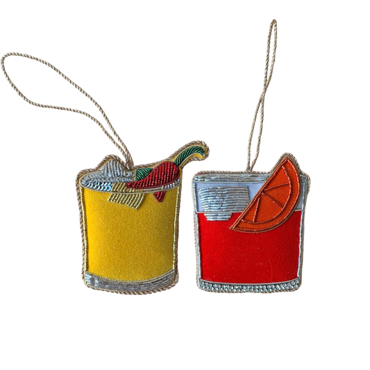 Cocktails Embroidered Decoration Duo